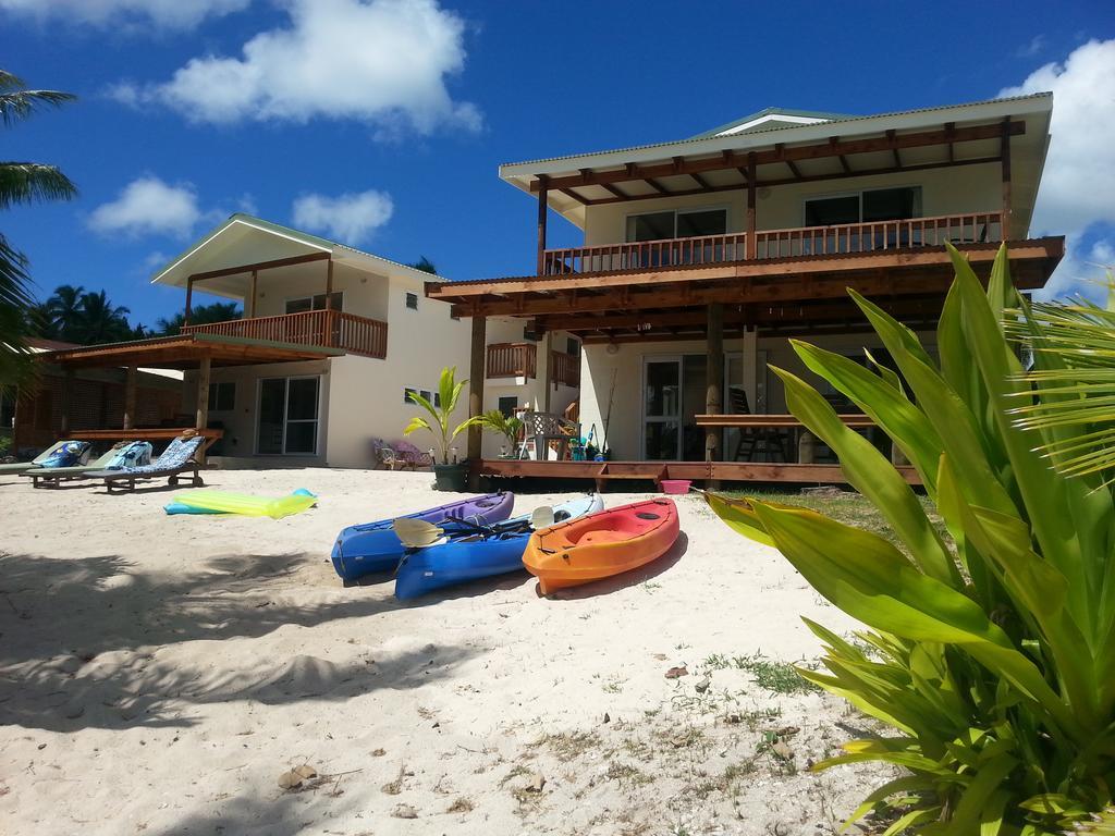 Vaiakura Holiday Homes 라로통가 외부 사진