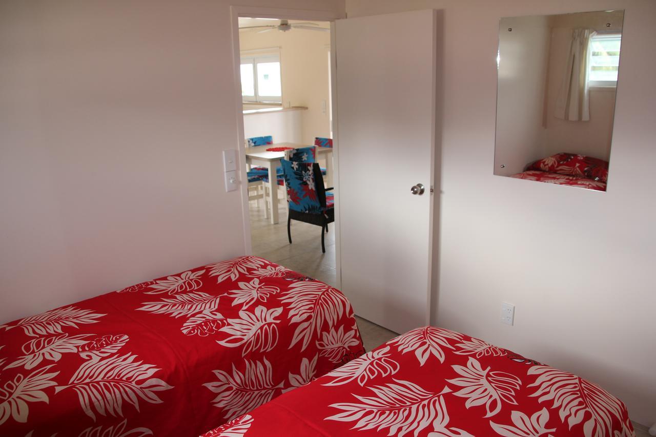 Vaiakura Holiday Homes 라로통가 외부 사진